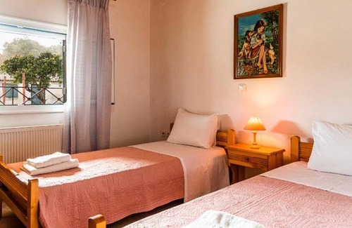 Petriti House | 60 m² House ∙ 2 bedrooms ∙ 4 guests