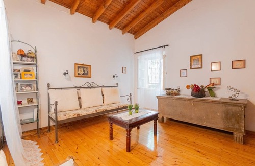 Nisaki House | 68 m² House ∙ 1 bedroom ∙ 2 guests