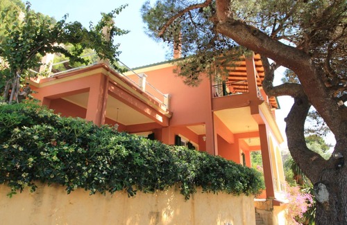 Sinarades Apartment | 70 m² Apartment ∙ 2 bedrooms ∙ 5 guests