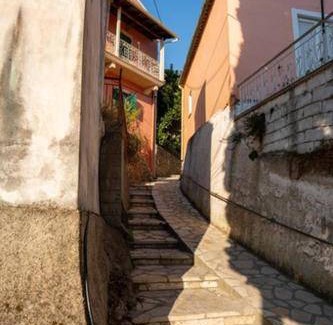 Achilleio Apartment | 70 m² Apartment ∙ 2 bedrooms ∙ 5 guests