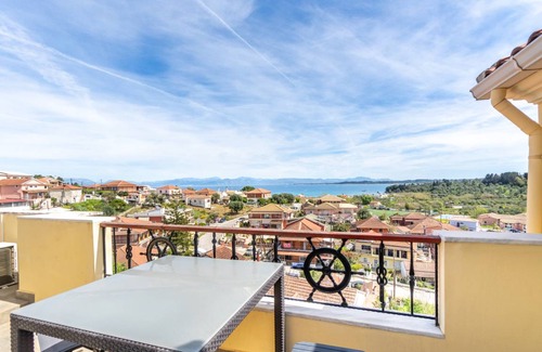 Petriti Apartment | 72 m² Apartment ∙ 1 bedroom ∙ 4 guests