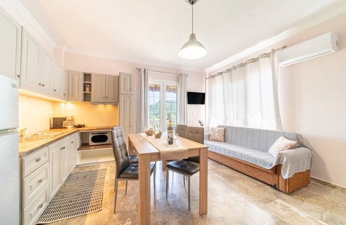 Peroulades Apartment | 75 m² Apartment ∙ 2 bedrooms ∙ 5 guests