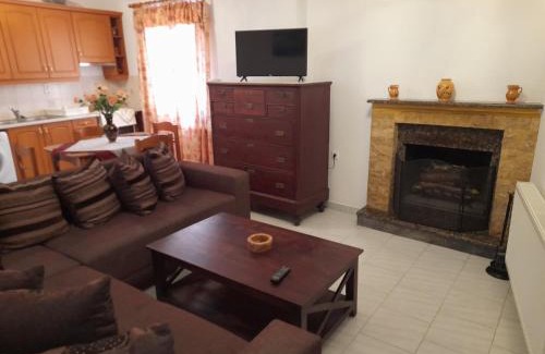 Peroulades Apartment | Alexandros Apartment