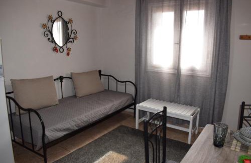 Alepou Apartment | Christina's House