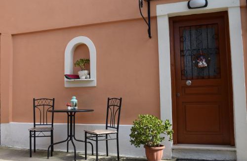 Alepou Apartment | Christina's House