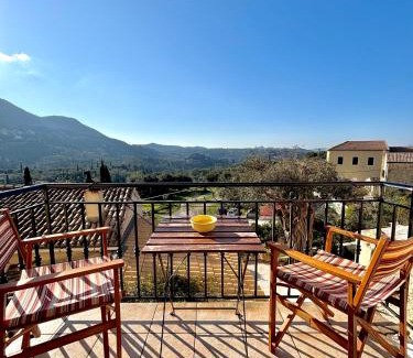 Achilleio House | Conte Makris - Achilleion Village
