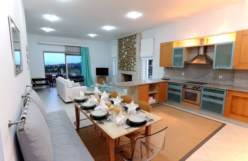 Gouvia Villa | CORFU LUXURY VILLA PALOMA