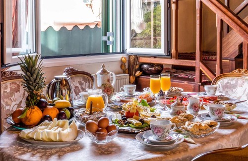 Corfu Town Villa | Garitsa De Lux