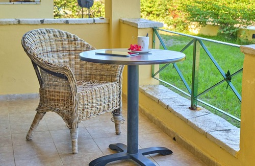 Apraos Apartment | Nikos Kalamaki Corfu Apartment 7