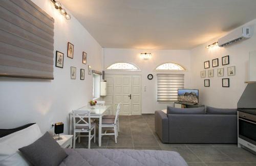 Old Town Apartment | the four seasons
