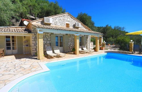 Nisaki Villa | Viilla Kefalaki: Superb sceneries and views, private pool