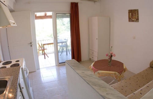 Kato Korakiana House | Villa Avra