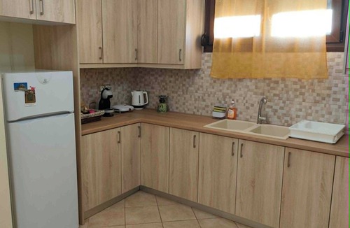 Agia Ermioni Apartment | Άνετος οικογενειακός χώρος στην Αγία Ερμιόνη Χίου λίγα λεπτά από την παραλία!
