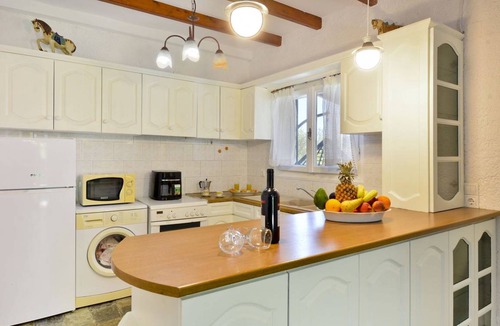Chalikounas Villa | 115 m² Villa ∙ 3 bedrooms ∙ 6 guests