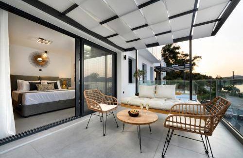 Agia Pelagia Chlomou Villa | 147 m² Villa ∙ 3 bedrooms ∙ 5 guests