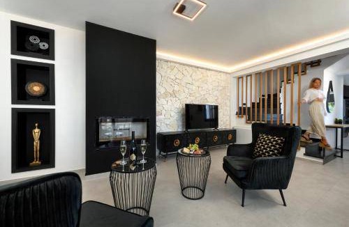 Agia Pelagia Chlomou Villa | 147 m² Villa ∙ 3 bedrooms ∙ 5 guests