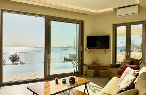Barbati Villa | 150 m² Villa ∙ 3 bedrooms ∙ 6 guests