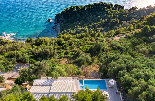 Sinarades Villa | 150 m² Villa ∙ 3 bedrooms ∙ 7 guests