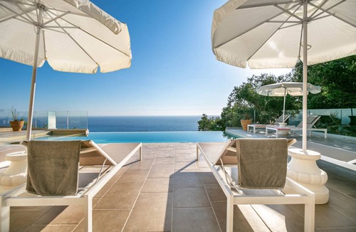 Sinarades Villa | 150 m² Villa ∙ 3 bedrooms ∙ 7 guests