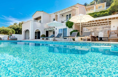 Agios Stefanos Villa | 150 m² Villa ∙ 3 bedrooms ∙ 6 guests