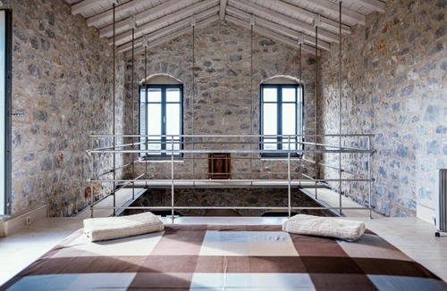 Pagkia House | 1BDR Loft in Stone Tower, majestic view in Mani