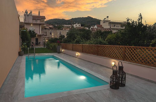 Spilia House | 2-Bedroom Retreat: Pool, Cretan Beaches, Local Charm !