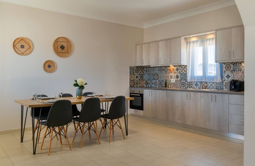 Kamari Villa | 2 Bedroom Villa | Symphony Residence