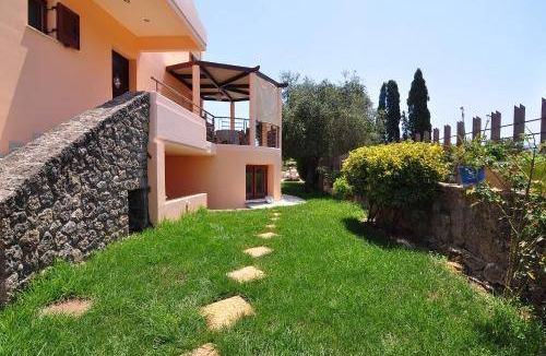 Corfu Town Villa | 215 m² Villa ∙ 3 bedrooms ∙ 6 guests