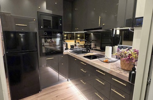 Alimos House | 22 Boutique Stay