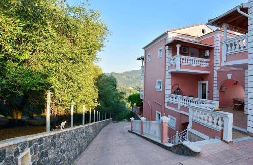 Agios Georgios Pagon Villa | 250 m² Villa ∙ 3 bedrooms ∙ 8 guests
