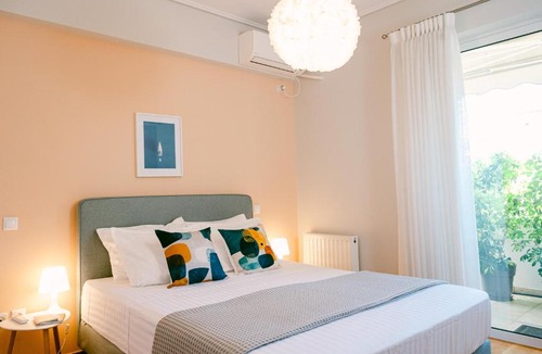 Marousi Apartment | 2BR home with Parking close to YGEIA, Mitera & OAKA