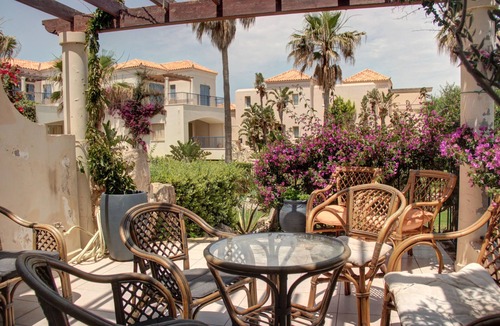 Pyrgos Psilonerou Apartment | 3 Bedroom Apartment Elias Total