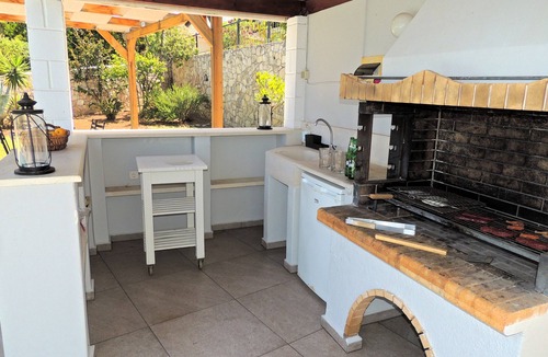 Apokoronas Villa | 3 Bedroom Villa , Heated Pool (for a fee) sea & mountain views, close to beach.
