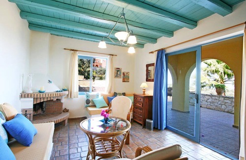 Agia Villa | 3-bedroom Villa Kalypso With A Private (heated) Pool