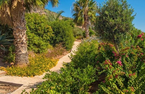 Elounda Villa | 3 bedroom Villa very close to the beach