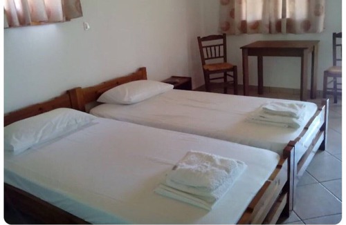 Agios Kirykos Apartment | #3 Drakano rooms, for nature lovers