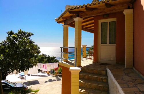 Sinarades Apartment | 30 m² Apartment ∙ 1 bedroom ∙ 2 guests
