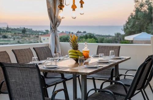 Xiro Chorio Villa | 3As Luxury Villa with Heated Pool, Sauna and Gym
