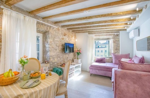 Old Town Apartment | 40 m² Apartment ∙ 1 bedroom ∙ 3 guests