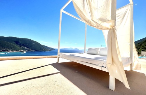 Evgiros Villa | 5* Get a 10%-25% discount ,Independent Villa With Private Pool