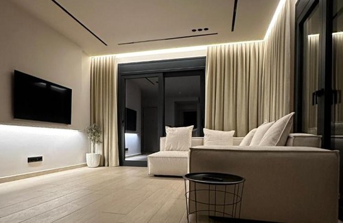 Alexandroupoli Apartment | 5 senses terrace
