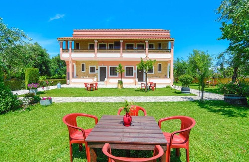 Almiros Beach Apartment | 50 m² Apartment ∙ 2 bedrooms ∙ 4 guests
