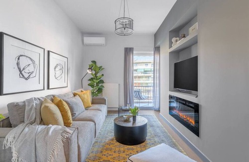 Mets Apartment | 50 Shades of Athens, Kingsize Suite with Jacuzzi!