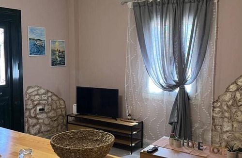 Alepou House | 60 m² House ∙ 1 bedroom ∙ 3 guests