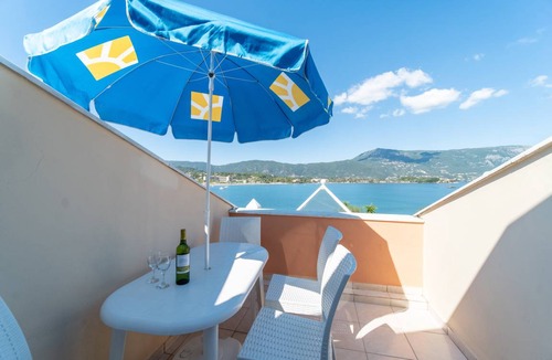 Dassia Apartment | 65 m² Apartment ∙ 2 bedrooms ∙ 4 guests