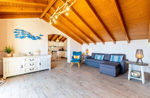 Petriti Apartment | 72 m² Apartment ∙ 1 bedroom ∙ 4 guests