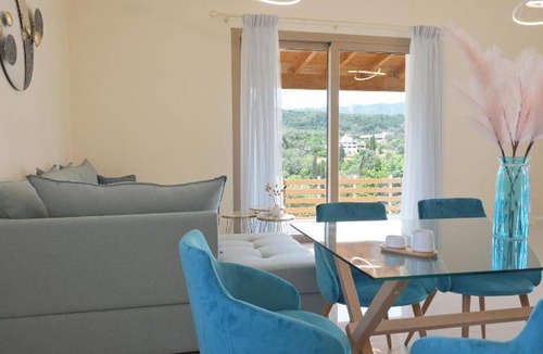 Liapades Villa | 95 m² Villa ∙ 3 bedrooms ∙ 7 guests