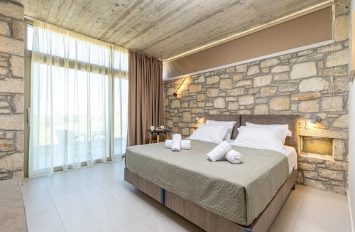 Kolymvari House | Achatis Apartments with sea view