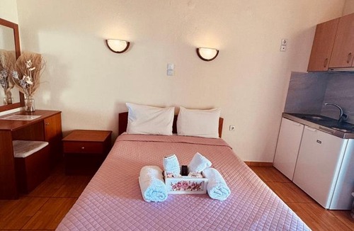Zalongo Apartment | Acrogiali Rooms