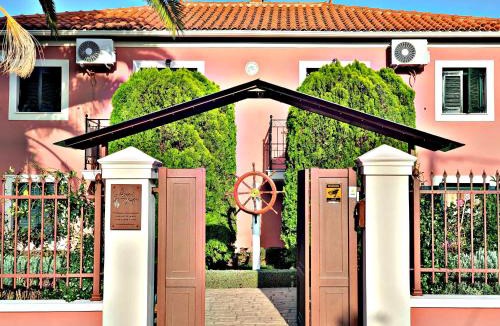 Galaxidi House | Acroploro